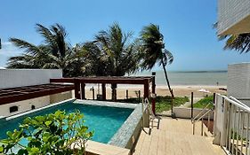 Luxo pé na areia Branco Haus by Injampa